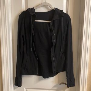Black lululemon hooded define jacket NULU size 6